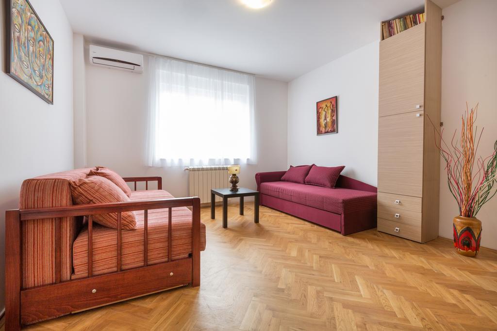 Dolce Vita Luxury Suites Βελιγράδι Εξωτερικό φωτογραφία