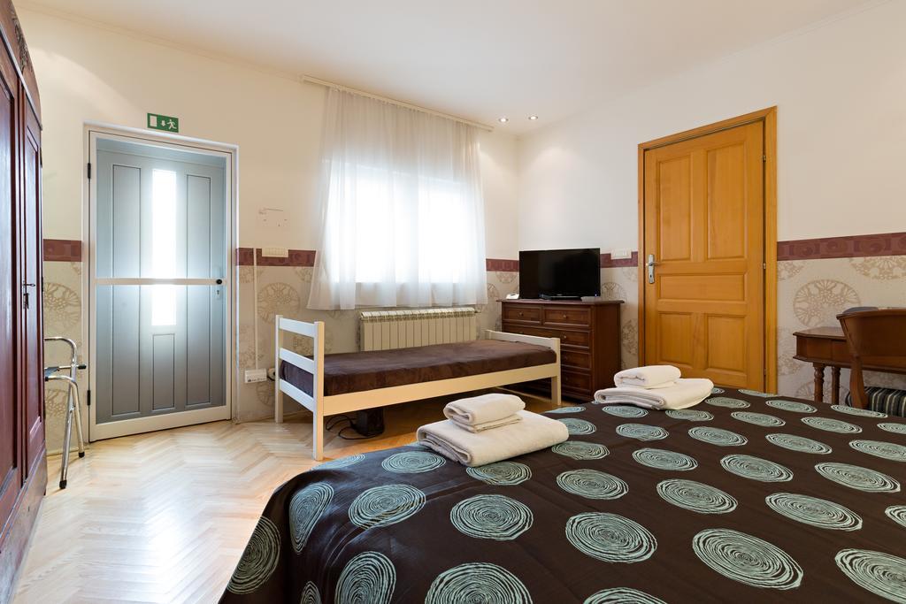 Dolce Vita Luxury Suites Βελιγράδι Εξωτερικό φωτογραφία