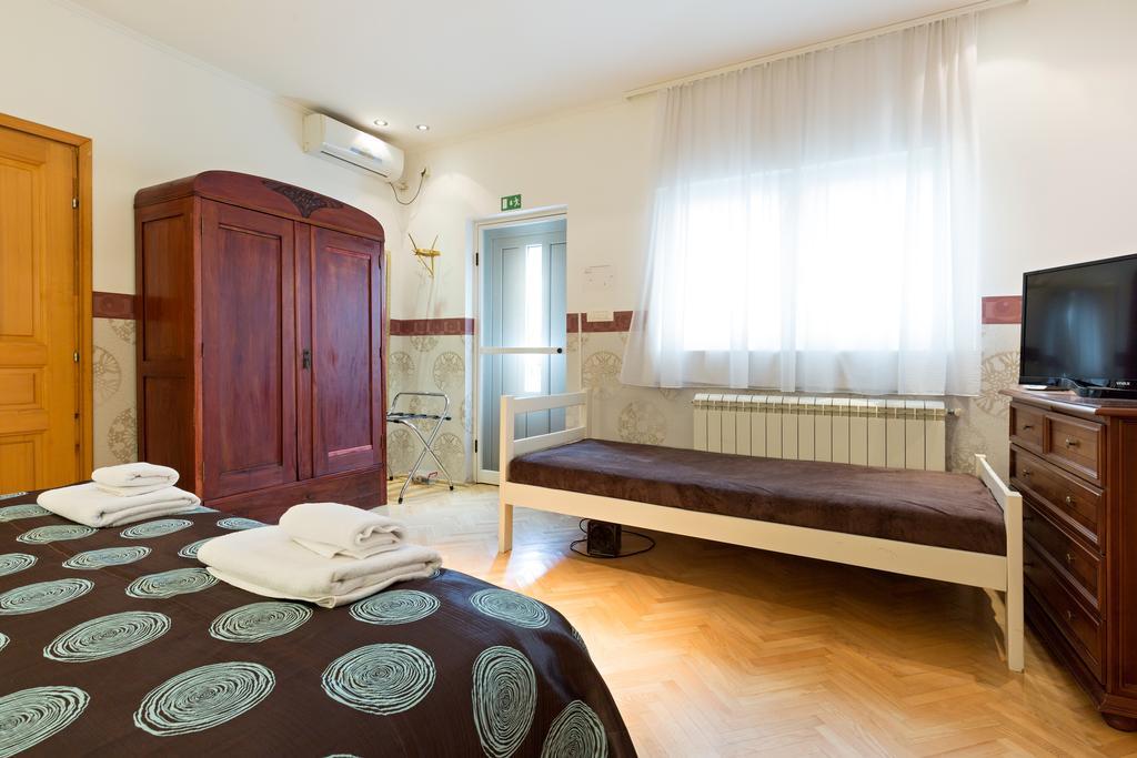 Dolce Vita Luxury Suites Βελιγράδι Εξωτερικό φωτογραφία