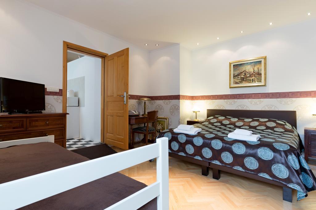 Dolce Vita Luxury Suites Βελιγράδι Εξωτερικό φωτογραφία